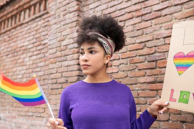 Rapper critica jornalista por cobertura de protesto em igreja e provoca reação na comunidade LGBTQIA+