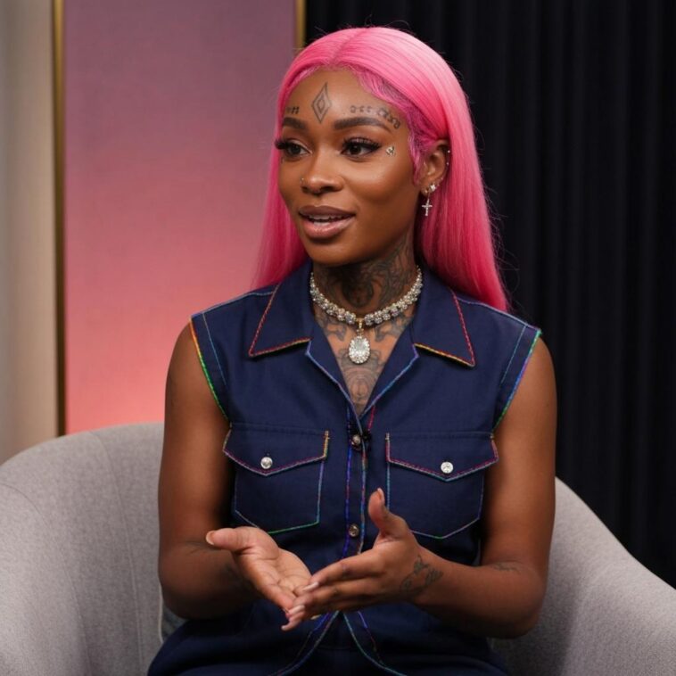 Tadeáš Kuběnka compartilha sua jornada íntima e como se conecta com a comunidade LGBTQIA+ através do conteúdo exclusivo