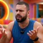 No paredão, Matheus pede que aliados desistam do jogo caso seja eliminado, enquanto enfrenta denúncia por homofobia