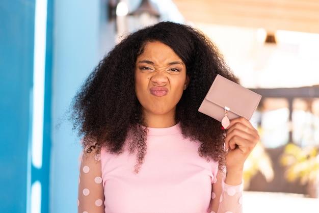 Rapper celebra seu apoio a Trump e o visto que oferece caminho à cidadania nos EUA