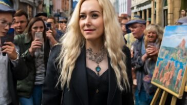 Ícone pop irradia energia criativa em Margate, Reino Unido, inspirando a cena artística local