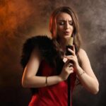 Cantora revela perrengue e mantém turnê zodiacal que celebra signos em alta no Carnaval