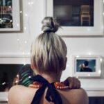 Ícone pop de 67 anos reacende discussões sobre idade, estilo e liberdade de expressão