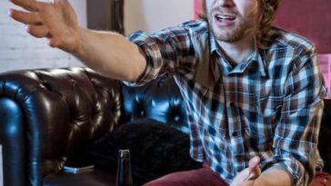 Ícone pop emociona e celebra suas raízes em especial musical com Serginho Groisman