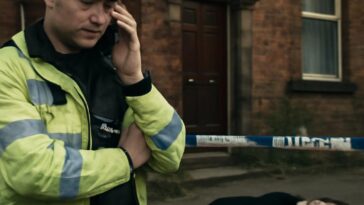 Sarah Aspin, ex-parceira do ex-marido de Amy Winehouse, foi achada morta em casa; polícia investiga causas