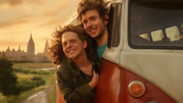 Diretor austríaco Sebastian Brameshuber estreia obra que mistura realidade e ficção, explorando conexões humanas em viagens de carona