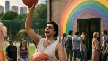 De clubes de surf a grupos de motociclistas, LGBTQIA+ ressignifica lugares com histórias difíceis e cria redes de apoio