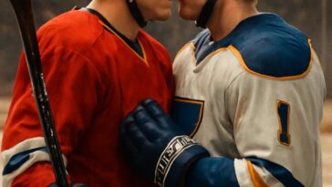 Criador de Heated Rivalry fala sobre sucesso da série que vai além do romance gay no gelo