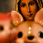 Filha de Madonna causa na Semana de Moda de Paris com looks provocantes e busca seu lugar além do rótulo ‘nepo baby’