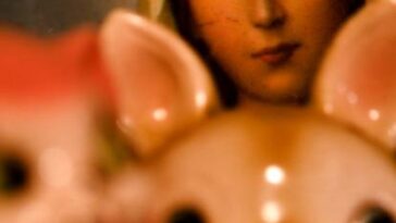 Filha de Madonna causa na Semana de Moda de Paris com looks provocantes e busca seu lugar além do rótulo ‘nepo baby’