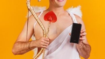 Atriz recebe comentários repugnantes e denuncia preconceito nas redes sociais