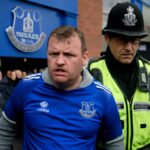 Homofobia e transfobia nas redes sociais resultam em ordem de proibição de três anos em jogos de futebol