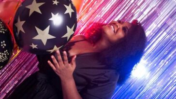 Clássico de 1998 ganha versão em cumbia e celebra união de gerações na música latina