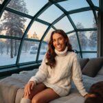 Cantora vive experiência única na neve com amigos, esqui e possível aurora boreal