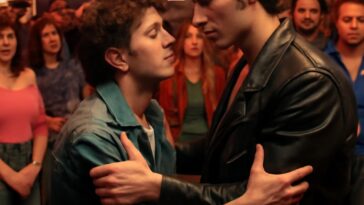 Espetáculo celebra a diversidade e a rebeldia dos anos 80 com drag queen e crítica social afiada