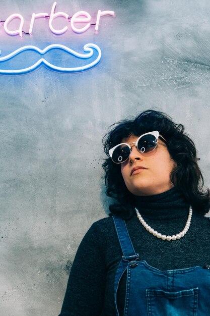 Colaboração latina une ícones em releitura cumbia e celebra a diversidade musical da América Latina