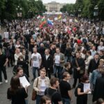 Nova legislação pune promoção de direitos LGBTQIA+ com multas, trabalho comunitário e prisão