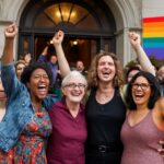 Pop-up reúne arte, música e rituais das Sisters of Perpetual Indulgence para exaltar a história e a resistência LGBTQIA+