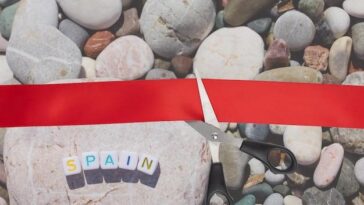 Novo álbum de Anitta traz referências culturais, espirituais e parcerias poderosas