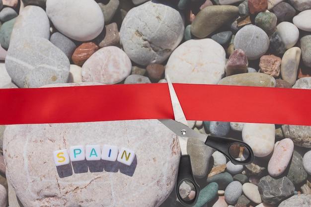 Novo álbum de Anitta traz referências culturais, espirituais e parcerias poderosas