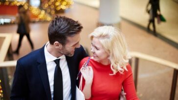 Nova comédia da franquia Meet the Parents traz gerações e humor renovados para as telonas