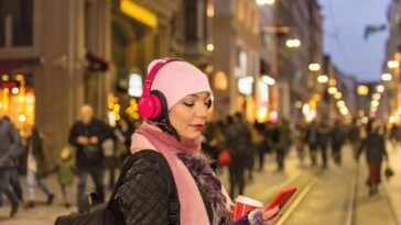 Projeto 'Leitura Emancipa' leva livros e cultura para além dos palcos, conectando arte e comunidade