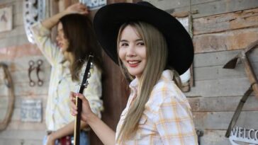 Ícone pop une forças com Sabrina Carpenter para celebrar música e conexão no festival Coachella