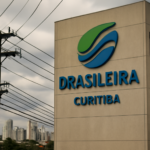 Distribuidora do Paraná ficou entre as últimas da Aneel, mas diz que leitura pode distorcer a qualidade do serviço. Entenda.