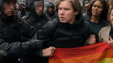 Ataques legais e prisões ameaçam direitos da comunidade queer na Rússia em nova fase de perseguição