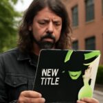 Banda revela motivo por trás da mudança no título de seu 12º álbum e traz energia renovada para a cena musical