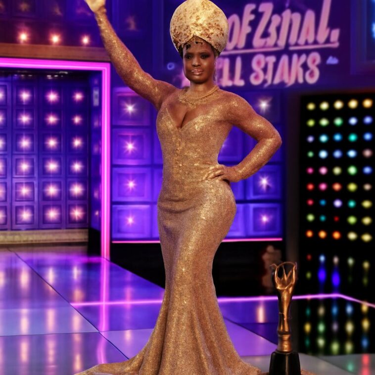No segundo episódio da temporada 11, queens criam looks inspirados em bares queer e mostram força na passarela