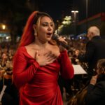 A diva da Zona Leste celebra 10 anos de carreira em espetáculo único com orquestra no Parque do Carmo