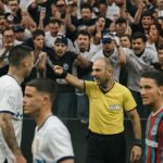 Árbitro para jogo por canto discriminatório; Neo Química Arena reforça proibição de músicas ofensivas